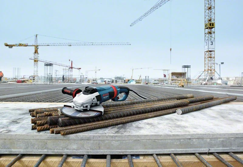 Bosch GWS 24-230 LVI Haakse Slijper In Koffer - 2400W - 230mm - 0601893H02 4 Bosch GWS 24-230 LVI Haakse Slijper In Koffer - 2400W - 230mm - 0601893H02 - Afbeelding 2