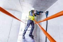 Bosch GBH 18V-45 C 18V Li-Ion Accu BiTurbo SDS-max Combihamer Set (2x 12Ah) In Koffer - 12,5 J - 0611913002 -Bosch 602b90e037f70f0a6cb4dea31593465f