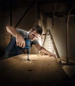 Bosch GSR 12V-15 12V Li-Ion Accu Boor-/schroefmachine Set (2x 2.0Ah Accu) In Toolbag - 060186810F -Bosch f1e69486ab1a855bf872f7bf990c8f0d