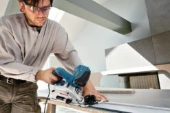 Bosch GKS 55+ GCE Cirkelzaag In L-Boxx - 1350W - 165mm - 0601682101 9 Bosch GKS 55+ GCE Cirkelzaag In L-Boxx - 1350W - 165mm - 0601682101 -Bosch fdf133ca2c54a6400a1ea76cb53264e0